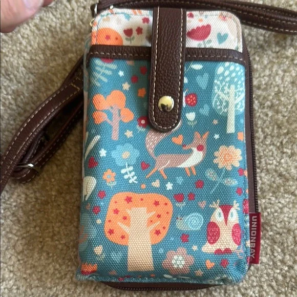 UNIONBAY Whimsical Woodland Crossbody Bag - Picture 2 of 10